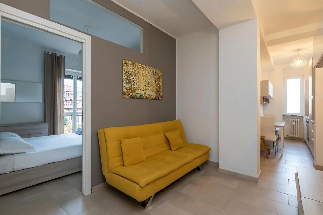 Luxury Apartment Near Navigli Carlo D'Adda 29 Milan 0*,
